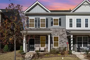 5244 Kinsbridge Dr, Charlotte, NC 28227 - Photo 1