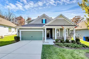 163 Hanks Bluff Dr, Mooresville, NC 28117 - Photo 1