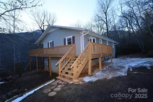 249 Cherry Hollow Rd, Burnsville, NC 28714 - Photo 1