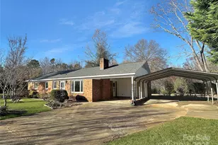 1451 Meandering Ln, Lincolnton, NC 28092 - Photo 1