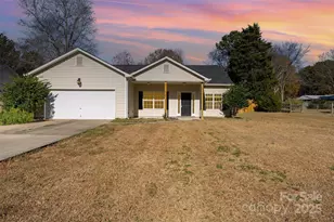 8517 Williamsburg Cir, Huntersville, NC 28078 - Photo 1