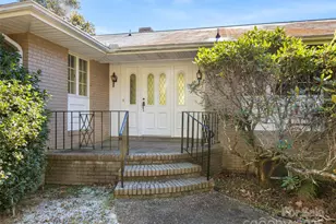 110 Yardley Ct, Hendersonville, NC 28739 - Photo 1