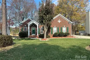 10915 Sycamore Club Dr, Mint Hill, NC 28227 - Photo 1