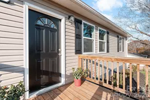 4647 16th St Dr NE, Hickory, NC 28601 - Photo 1
