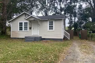 3931 Bearwood Ave, Charlotte, NC 28205 - Photo 1