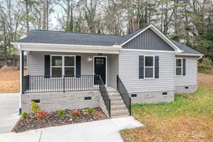 519 N State St, Lincolnton, NC 28092 - Photo 1