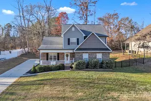 312 Oak Knoll, Hildebran, NC 28637 - Photo 1