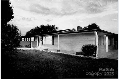 920 Thomas Street, Statesville, NC 28677 - Photo 1