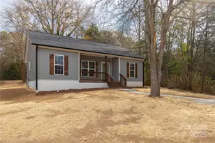 113-C Brookwood St, Chester, SC 29706 - Photo 1