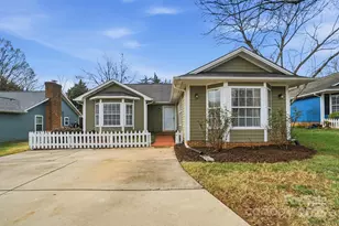 2909 Misty Plum Ct, Fort Mill, SC 29715 - Photo 1