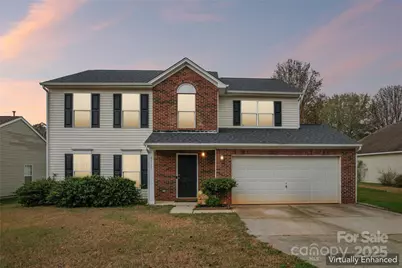 8517 Tweedsmuir Glen Lane, Charlotte, NC 28215 - Photo 1