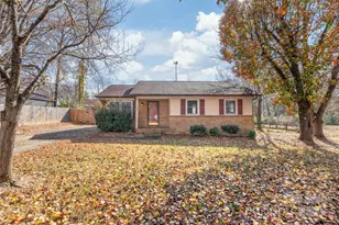 5703 Hillcrest Cir, Indian Trail, NC 28079 - Photo 1