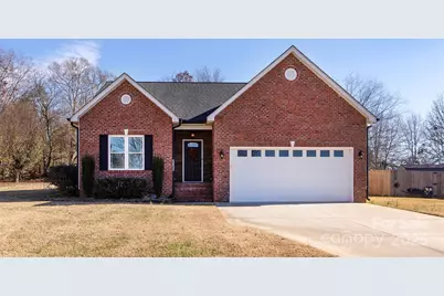 2186 Oklahoma Court, Lincolnton, NC 28092 - Photo 1