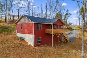 738 Jupiter Rd, Weaverville, NC 28787 - Photo 1