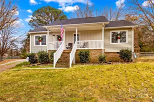 425 Cove Ln, China Grove, NC 28023 - Photo 1