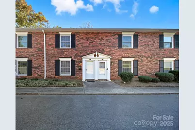824 6th Street NW #5, Hickory, NC 28601 - Photo 1