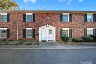 824 6th St NW, Hickory, NC 28601 - Photo 1