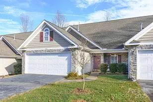 815 W Pointe Dr, Asheville, NC 28806 - Photo 1