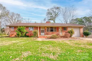 649 E Sanders Rd, Shelby, NC 28150 - Photo 1