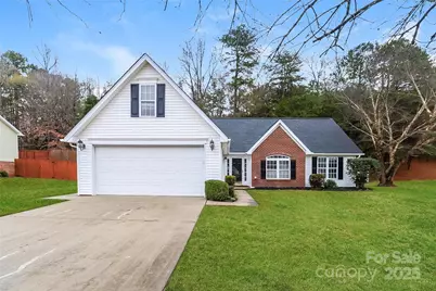 124 Autumn Woods Boulevard, Mount Holly, NC 28120 - Photo 1