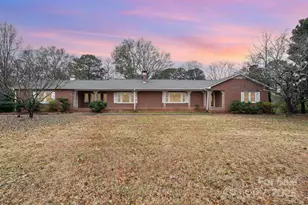 2503 Union Rd, Gastonia, NC 28054 - Photo 1