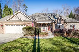 126 Grayrock Dr, Statesville, NC 28677 - Photo 1