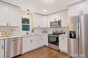 106 Arnold Heights, Waynesville, NC 28786 - Photo 1