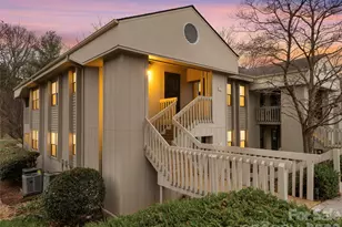 102 Abbey Cir, Asheville, NC 28805 - Photo 1