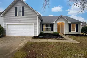 10804 Gardenia St, Charlotte, NC 28215 - Photo 1