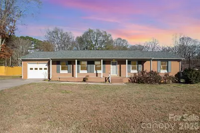 830 S Magnolia Street, Mooresville, NC 28115 - Photo 1