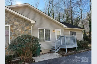 331 E I Street, Newton, NC 28658 - Photo 1