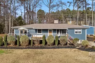 7501 Carolyn St, Denver, NC 28037 - Photo 1