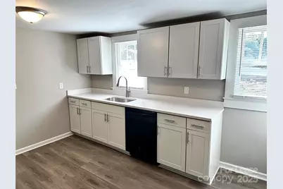 606 Carver Drive, Lexington, NC 27292 - Photo 1