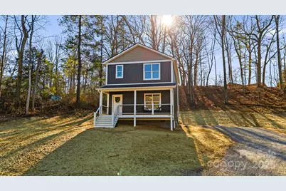 386 Holtzclaw Street, Canton, NC 28716 - Photo 1