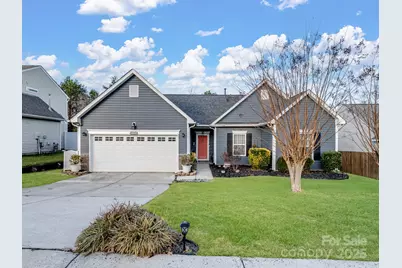 5822 Briggs Drive, Charlotte, NC 28269 - Photo 1