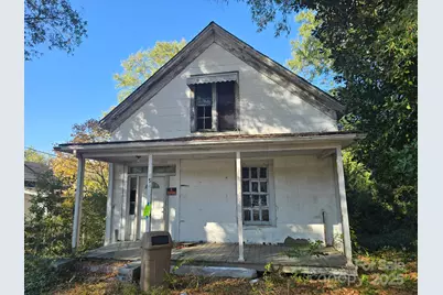 154 E Lacy Street, Chester, SC 29706 - Photo 1