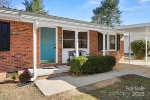 109 Willow Brook Rd, Hendersonville, NC 28792 - Photo 1