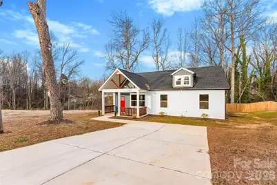516 N Mulberry Street, Cherryville, NC 28021 - Photo 1