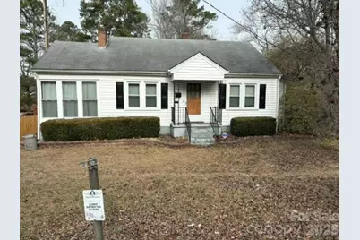 1507 Fayetteville Road, Rockingham, NC 28379 - Photo 1