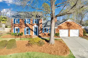 123 Linville Dr, Matthews, NC 28105 - Photo 1