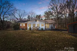2072 Dean Ln, Lincolnton, NC 28092 - Photo 1