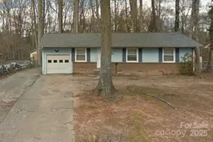 4211 Dunwoody Dr, Charlotte, NC 28215 - Photo 1