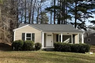 530 N Mulberry St, Statesville, NC 28677 - Photo 1