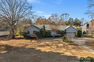4528 Rounding Run Rd, Charlotte, NC 28277 - Photo 1