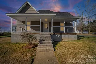 823 Hill St, Albemarle, NC 28001 - Photo 1