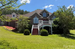 92 Rodaeo Dr, Columbus, NC 28722 - Photo 1