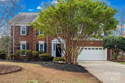 1206 Matthews Plantation Drive, Matthews, NC 28105 - Photo 1