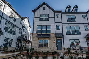 6027 Towering Oaks Dr, Charlotte, NC 28205 - Photo 1