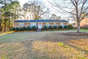 1220 Regehr Ave, Charlotte, NC 28214 - Photo 1