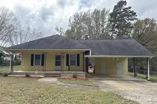 1516 Pleasant Plains Rd, Matthews, NC 28105 - Photo 1